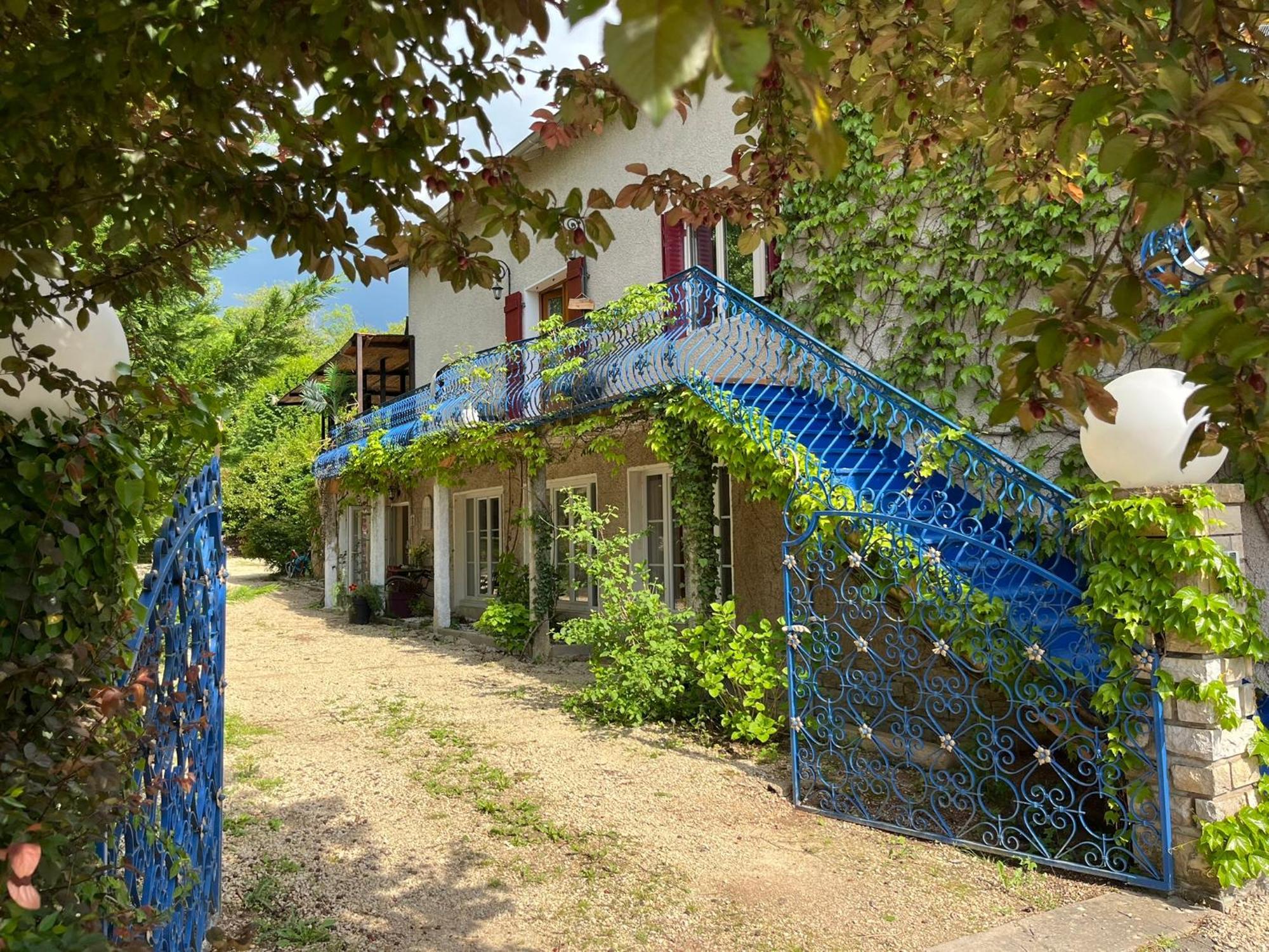 Couleurs De La Vie - Chambres D'Hotes Et Gite 科马丹 外观 照片